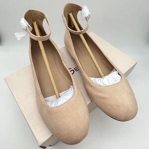 New BCBGeneration Women's Gwen Ankle Strap Flats - Size 8M